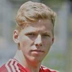 https://img.833zhiboq.com.cn/img/football/player/039930ba90654f250a1e46ad9898e0c4.png