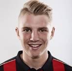 https://img.833zhiboq.com.cn/img/football/player/5842aa1c7b4413dfb0706b1e579535ff.png